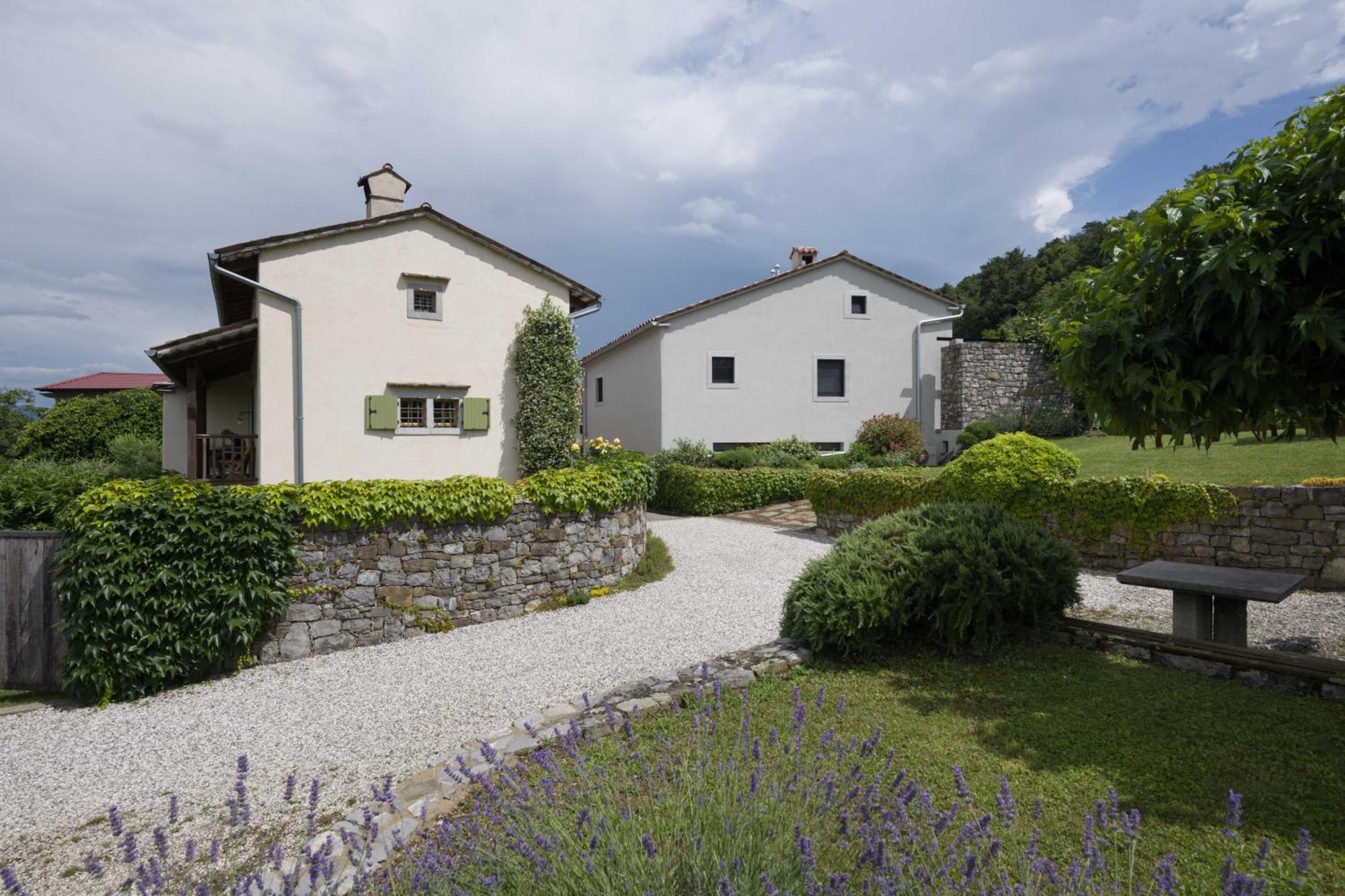 Villa House Artes à Branik Extérieur photo
